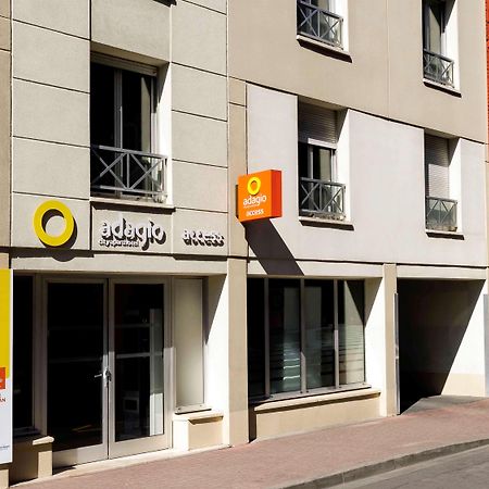 أبارتهوتيل أداجيو أكسيس ليل فوبان المظهر الخارجي الصورة